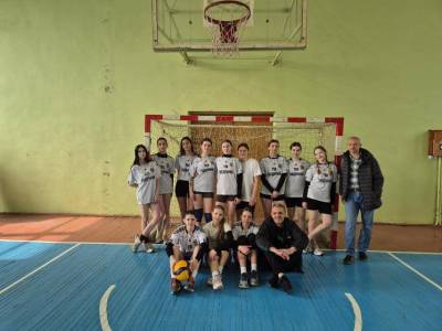 Обласні змагання з волейболу